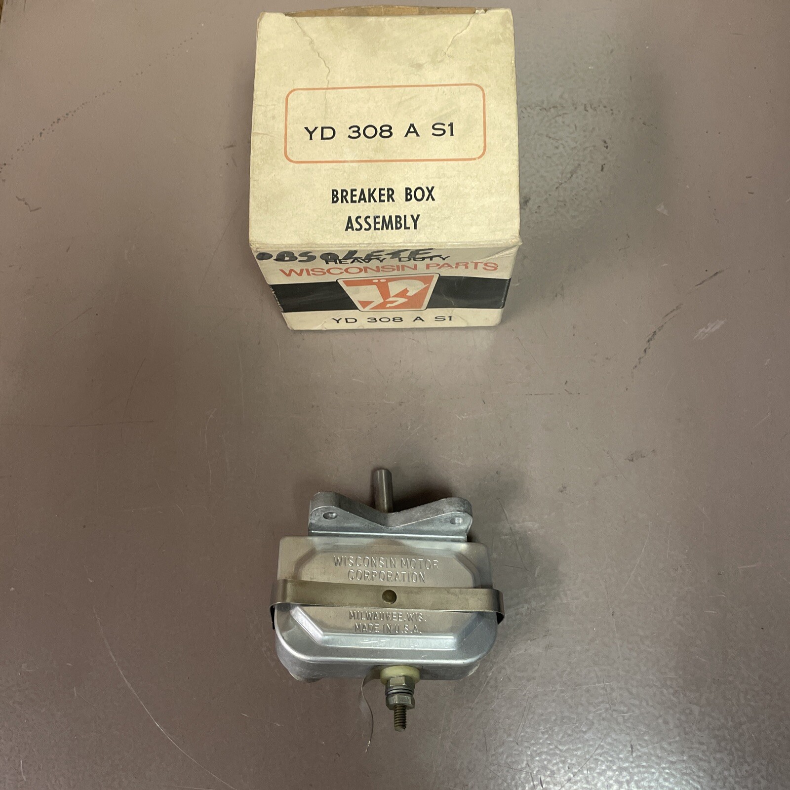 Wisconsin Engines Breaker Box Assy. YD308A-S1   Fairbanks Morse NOS