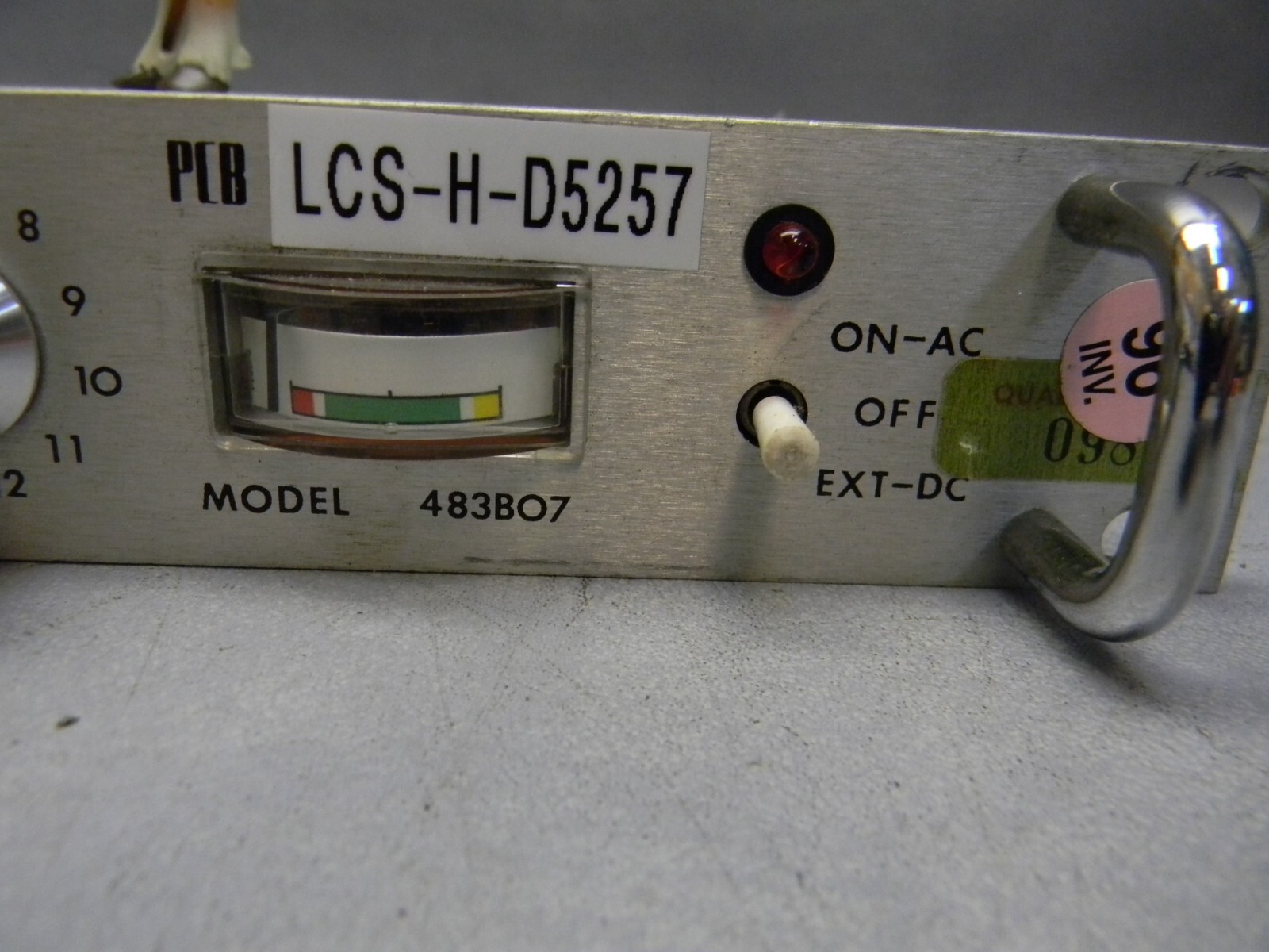 PCB Piezotronics 483B07 Signal Conditioner - 12 Channel Rack Mount