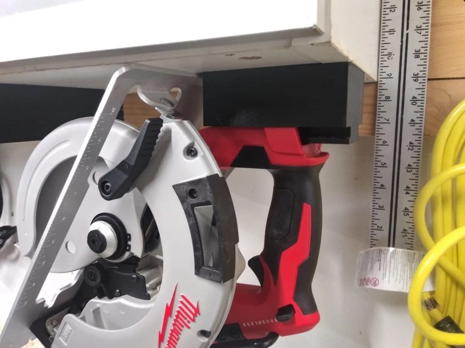 3D Printed Holder Mount for Milwaukee M18 Circular Saw