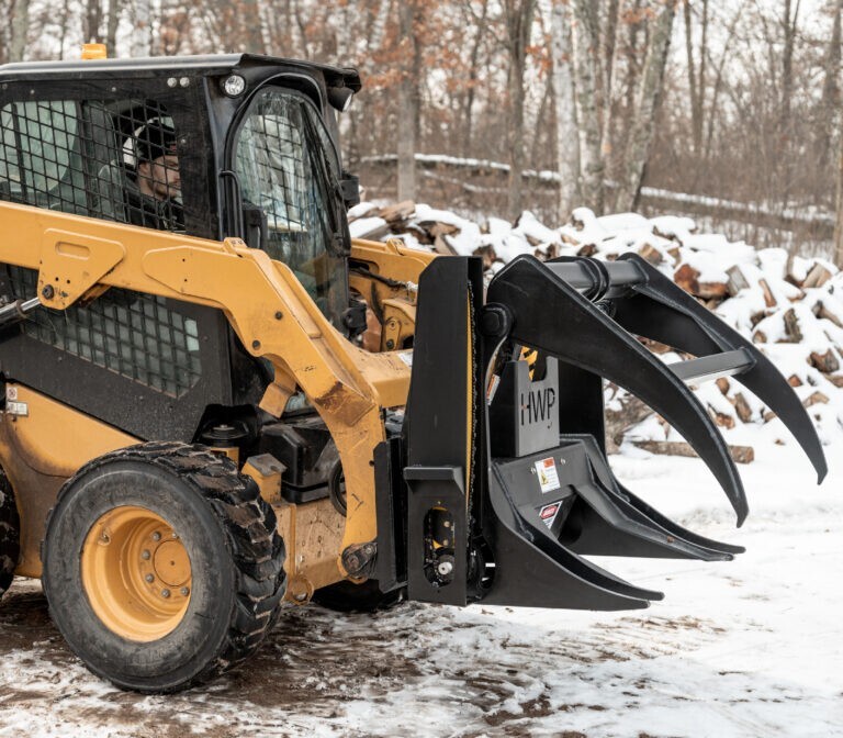 Grapple Saw Attachment Bobcat CAT Deere Skid Steer HWP200 HD Halverson HWP200GS