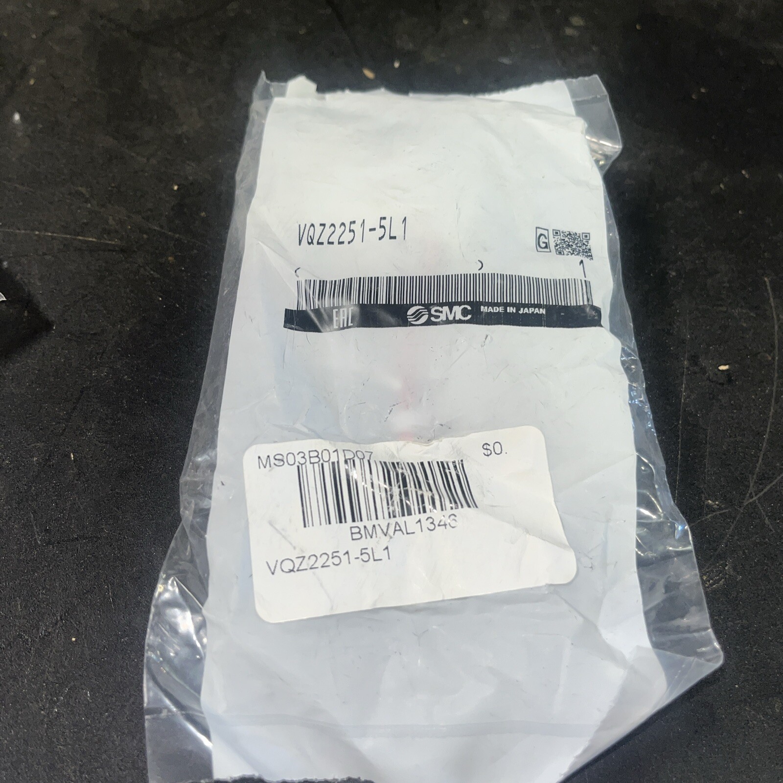 SMC #VQZ2251-5L1, Same Day Shipping, New Open Box, LG-665
