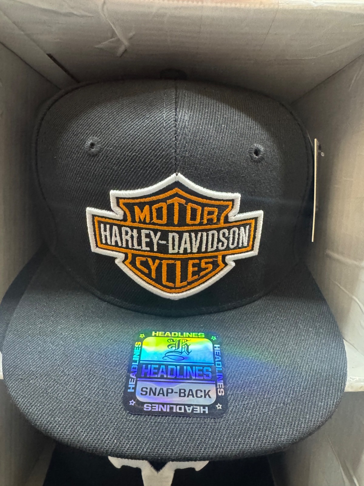 Harley-Davidson SnapBack  embroidered logo  *NWT* Best Seller - new color