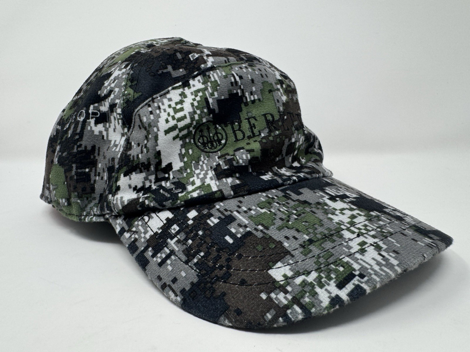 Beretta Ducker Gore Tex Hat Forest Camo Ear Flaps Orange Reversible SZ XL EUC