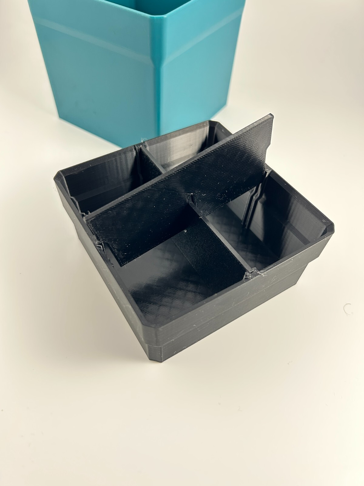 Nesting Cups Upper with Adjustably Dividers for Makita 191x80-2