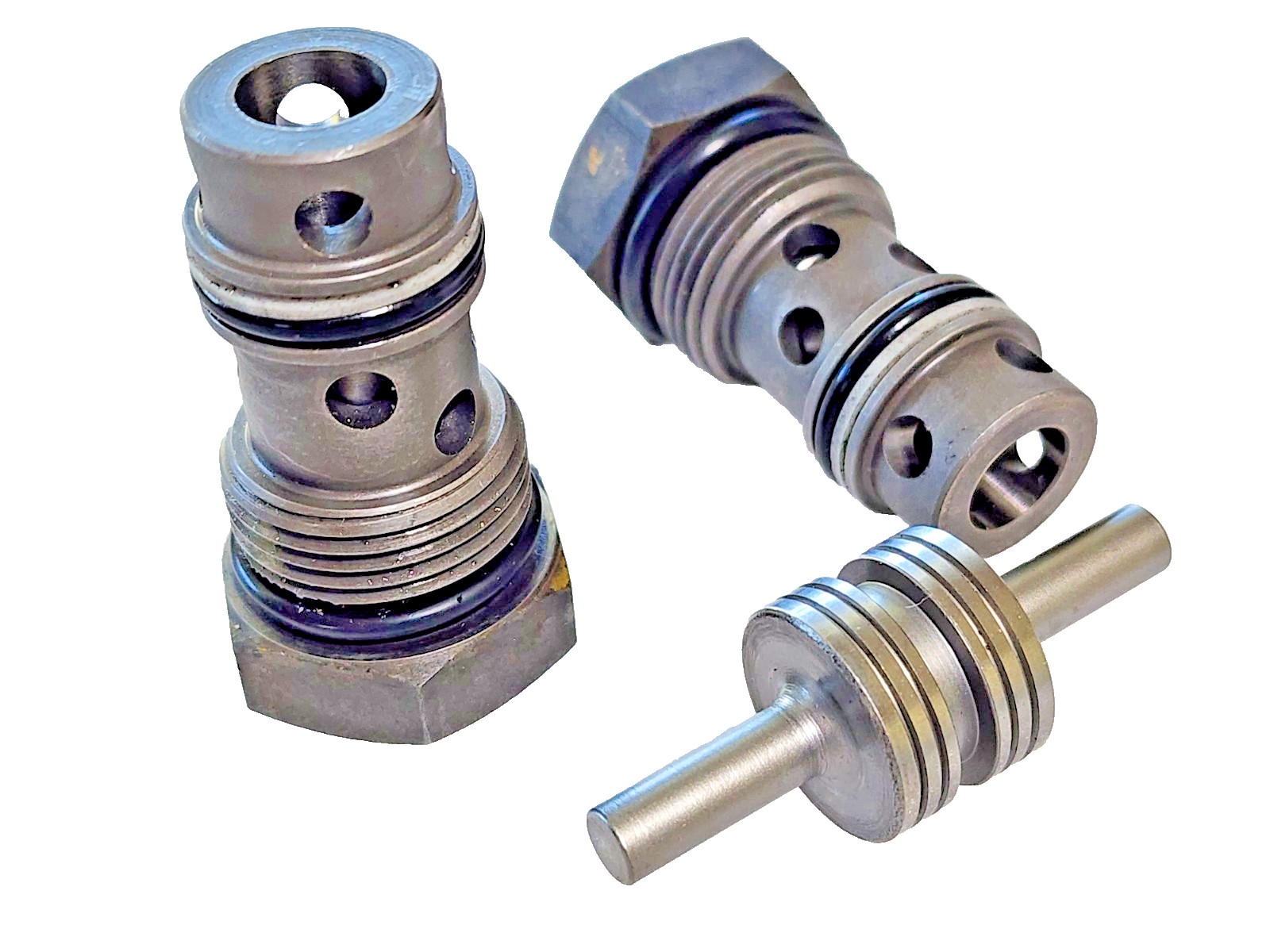 DANA Corp. 755028202, 755 028 202 Relief Hydraulic Valves - Parts 2983778