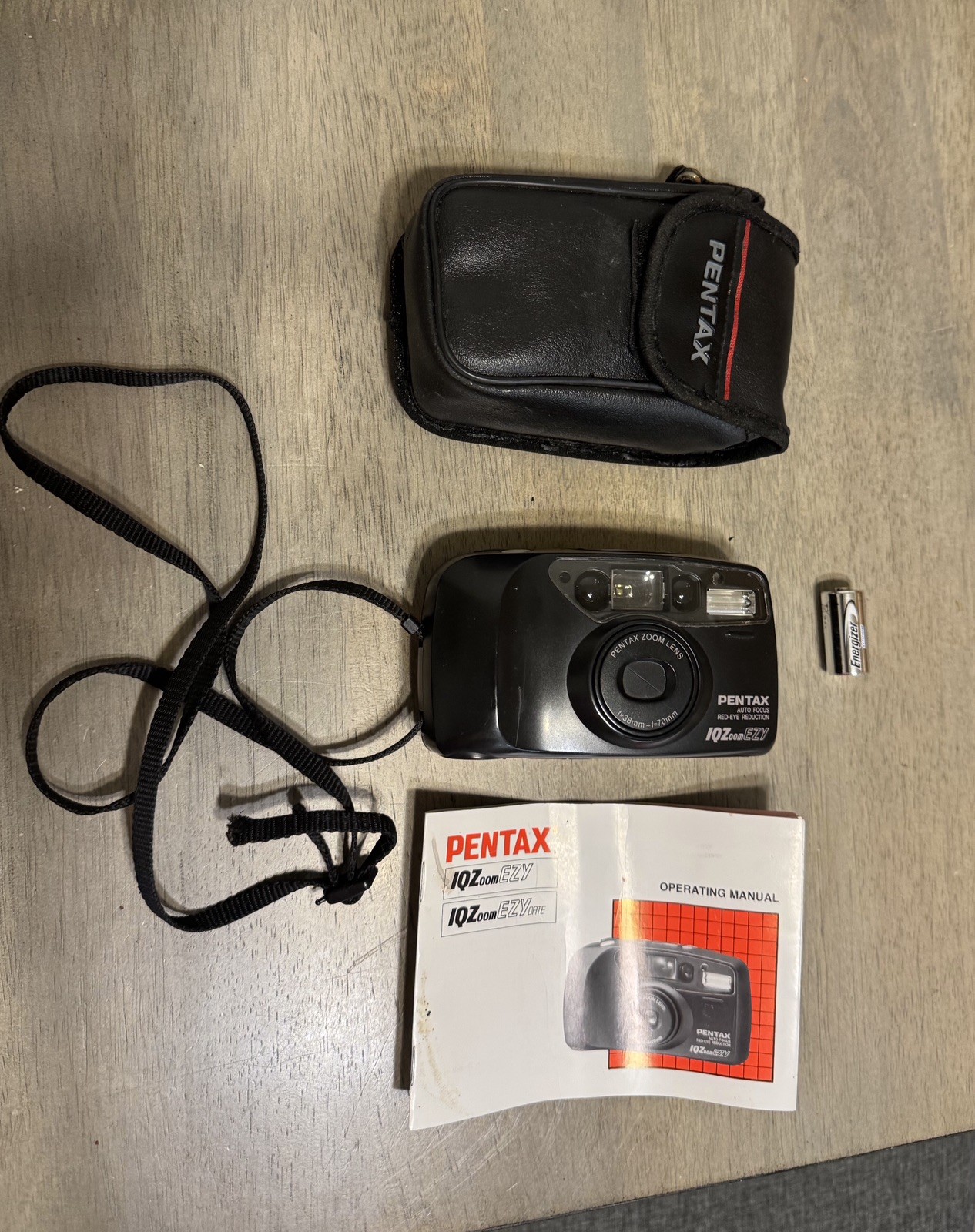 Pentax IQZoom EZY Autofocus Point & Shoot 35 MM Camera Works PLUS Case