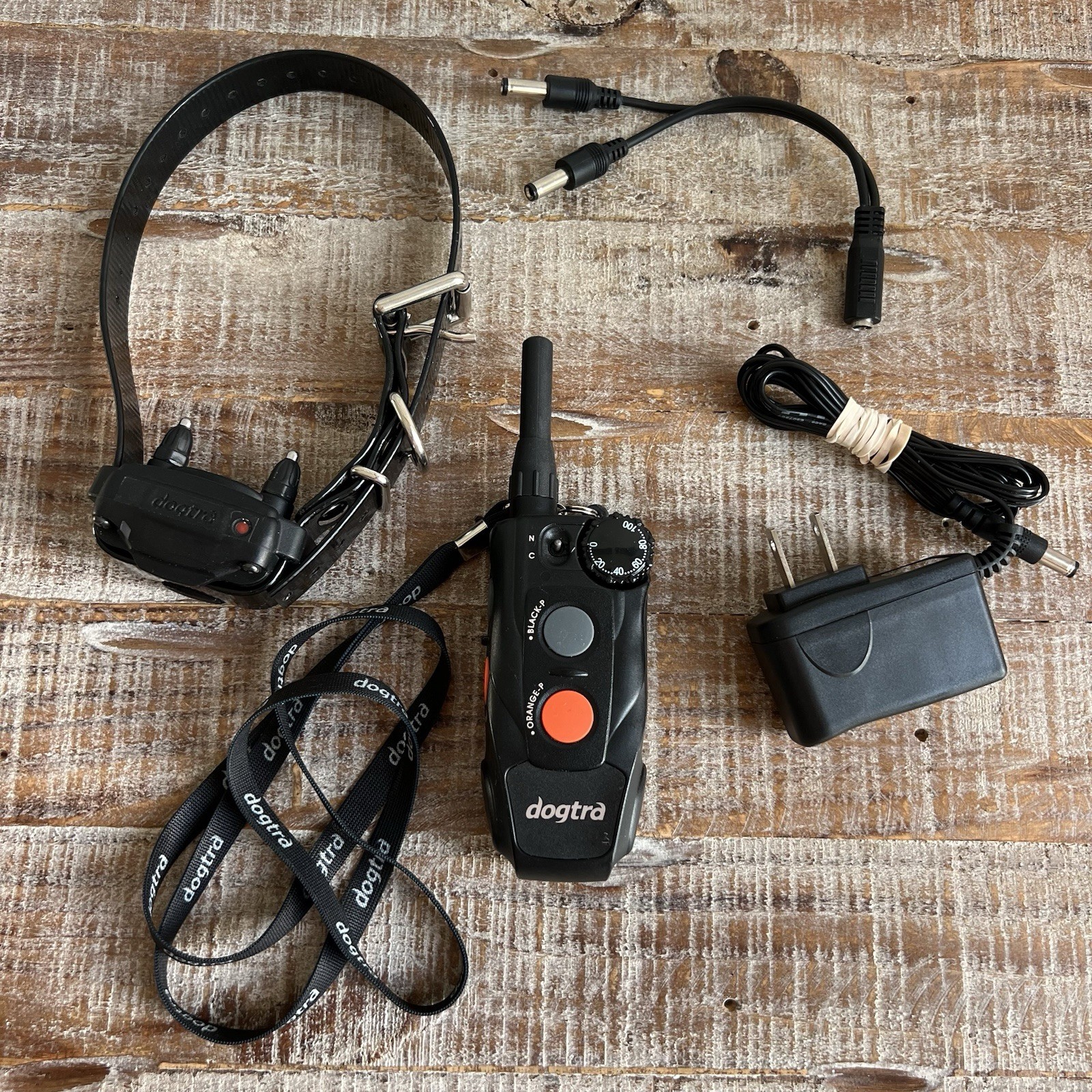 Dogtra 202C Remote Training E-Collar System Includes 1 Receiver Collar & Remote