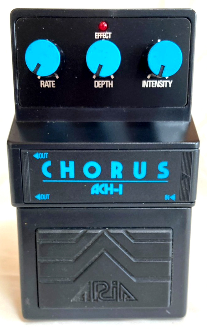 Used Aria ACH-1 Chorus Guitar Effects Pedal Made In Japan Free Ship Vintage 90s