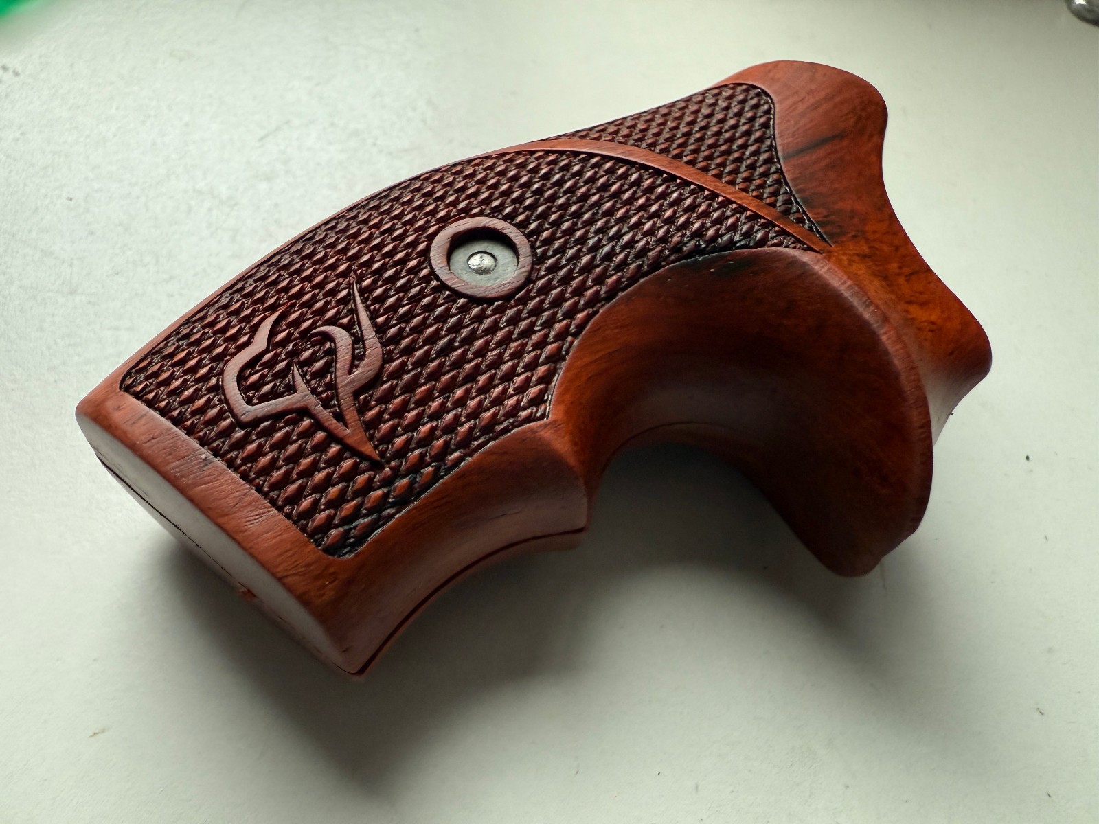 New remade wood Grips For Taurus Small Frame M85 605 850 851 905 941.38 Special