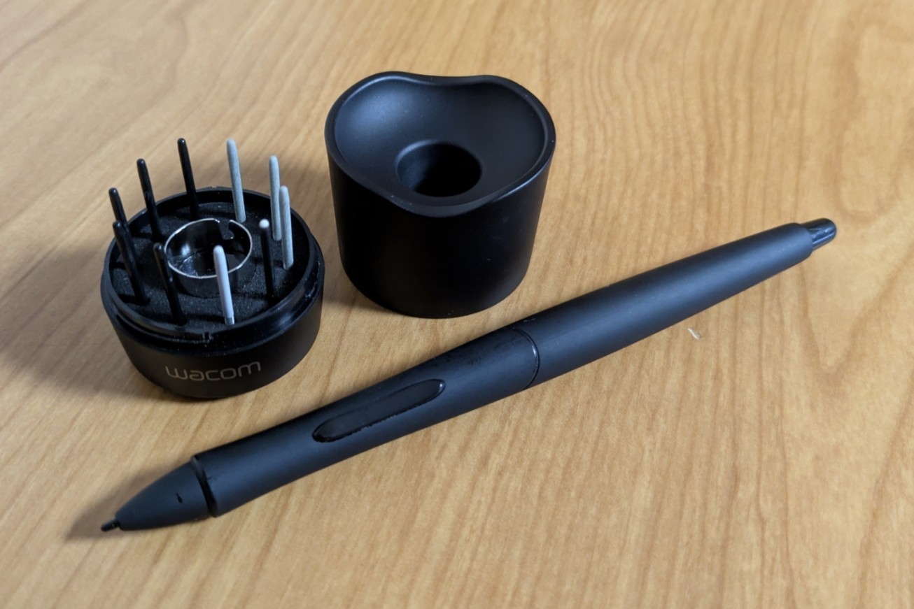 Wacom KP-300E-01X  Classic Pen for Intuos Cintiq option pen Excellent