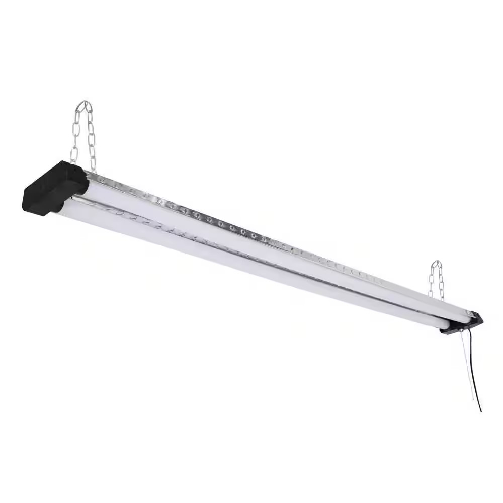 4 Ft. 5500 Lumens Treadplate Shop Light