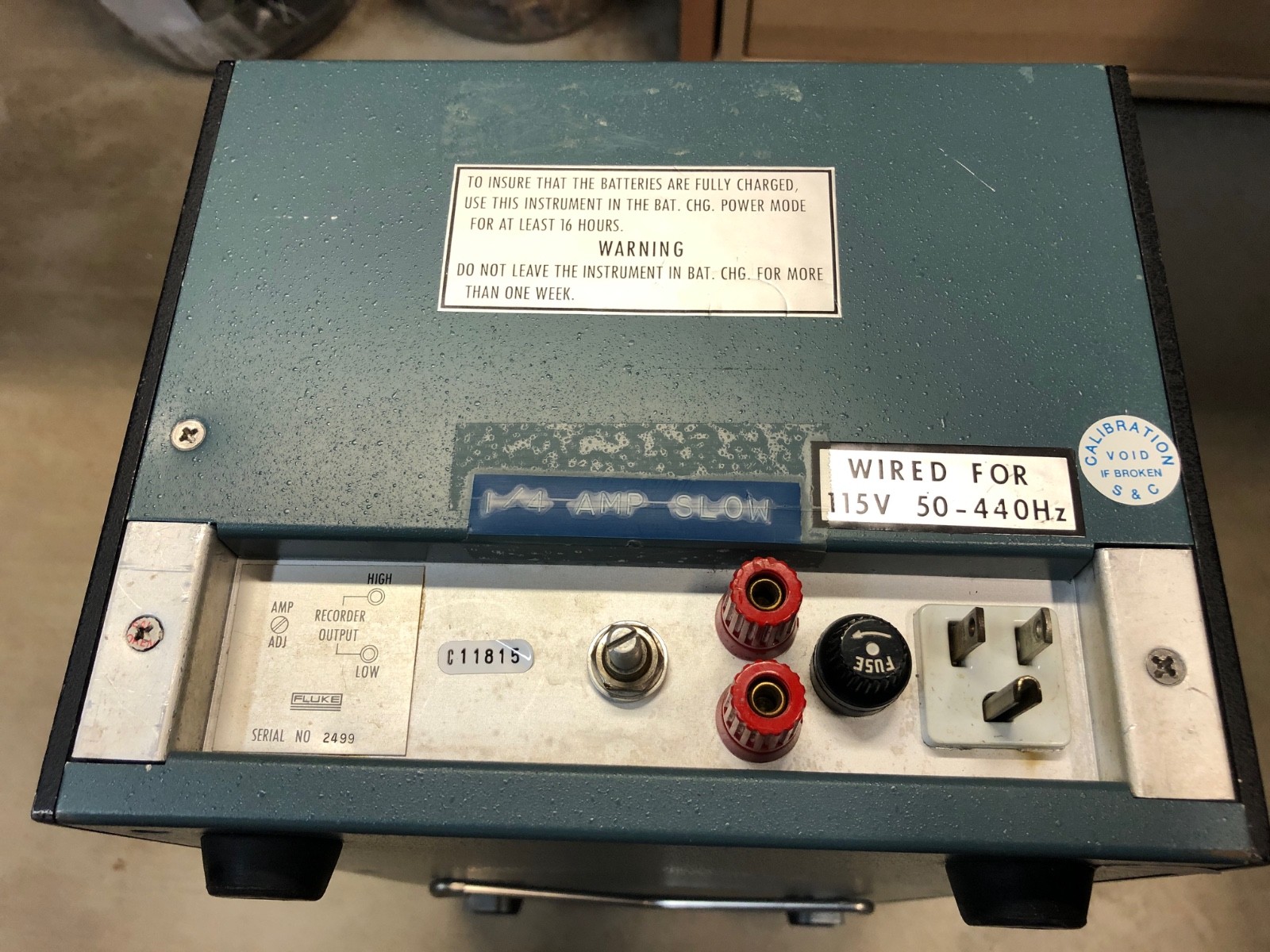 Fluke 887AB AC/DC Differential VoltMeter, For Repair