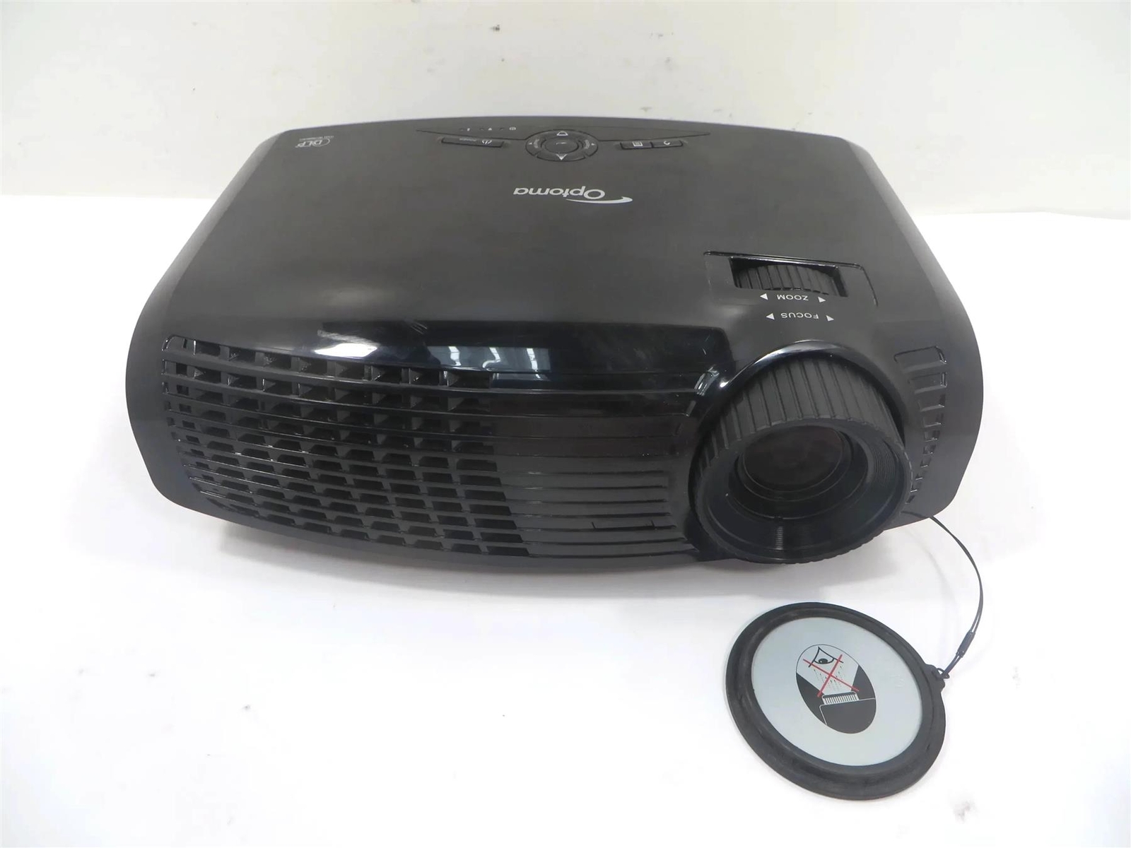 OPTOMA X401 (DAWHZG) DLP Projector HDMI 4000 LUMENS - Free shipping.
