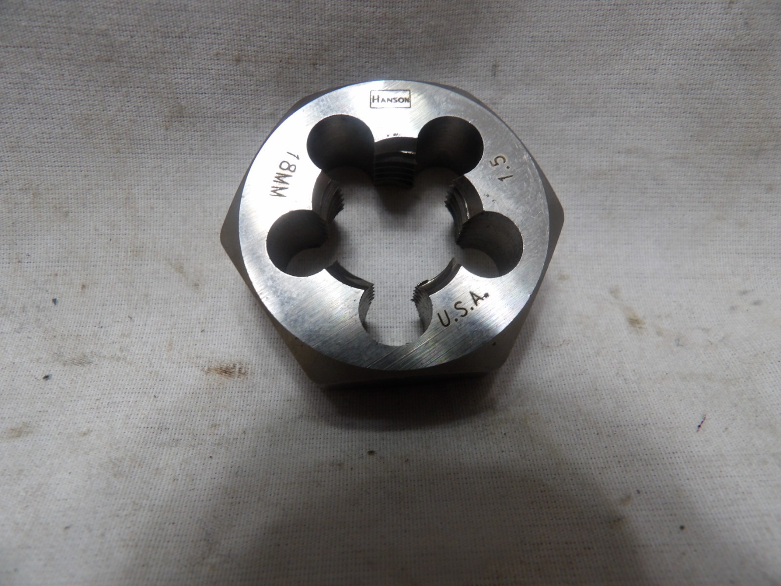 Hanson 18mm - 1.5 Hand Threading Die - Made in the USA