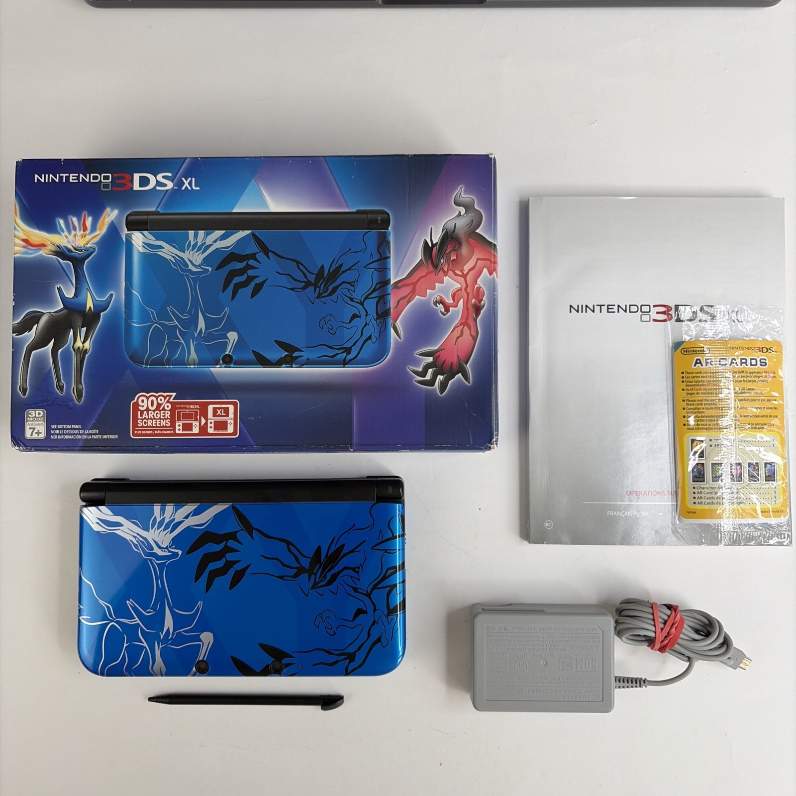 NICE! Nintendo 3DS XL Pokemon X & Y Blue Xerneas Edition Complete in Box CIB