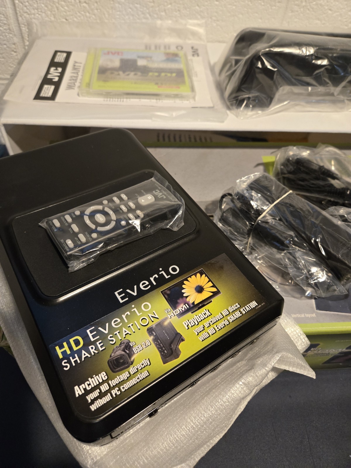 Jvc Hd Everio Sharestation Unused Open Box