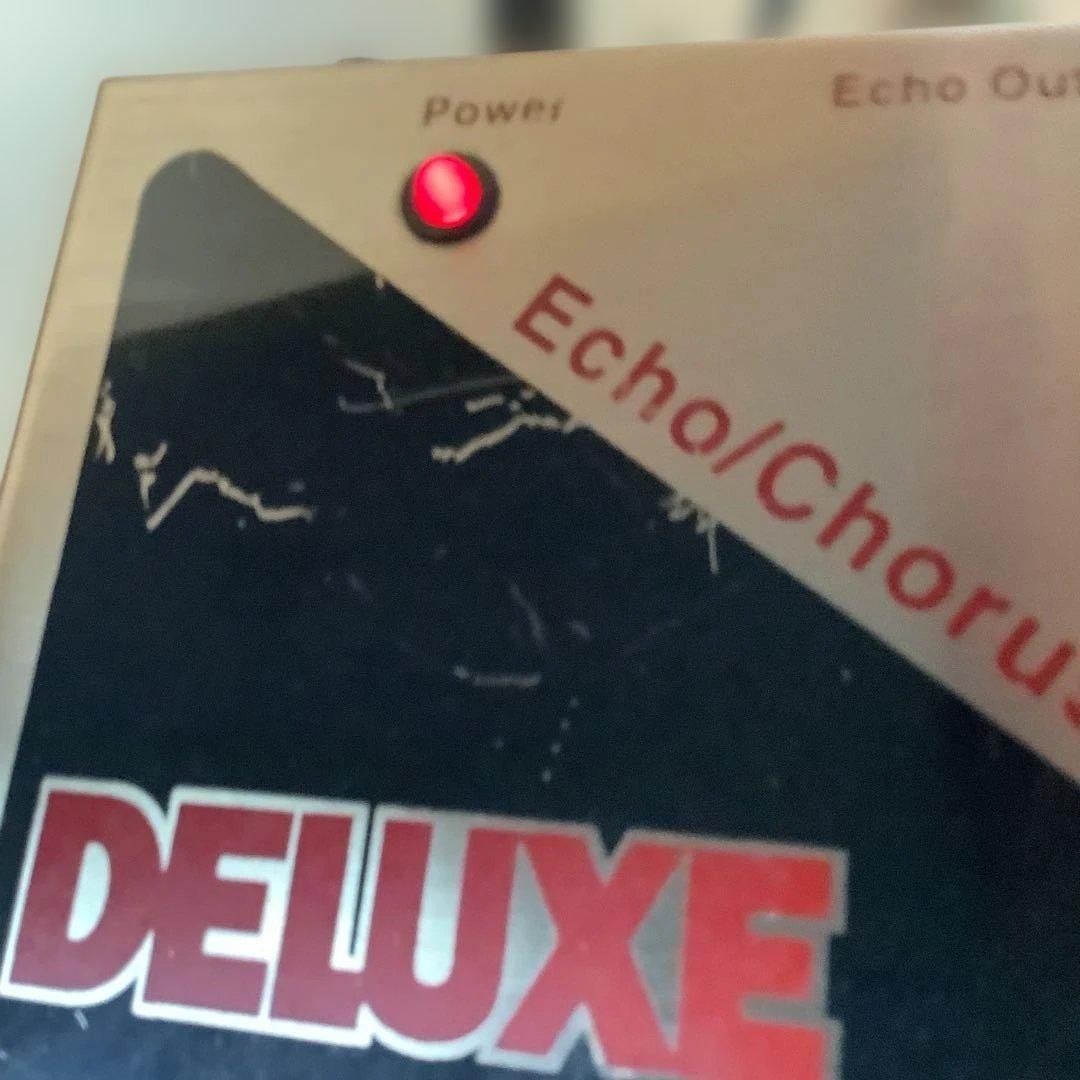 Vintage Electro-Harmonix Deluxe Memory Man Echo Chorus Vibrato Effect Pedal