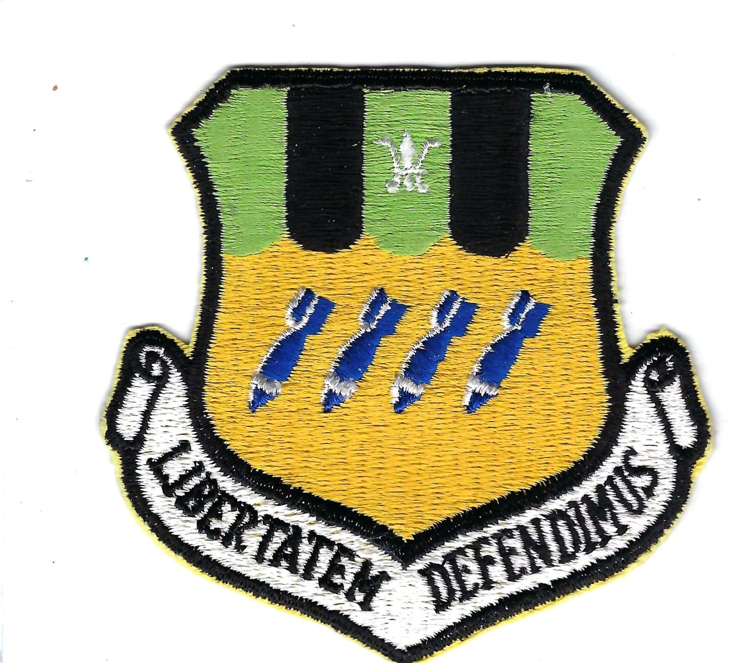PATCH USAF 2ND BOMB WING HEAVY 4" SHIELD BARKSDALE  AFB   BS-35