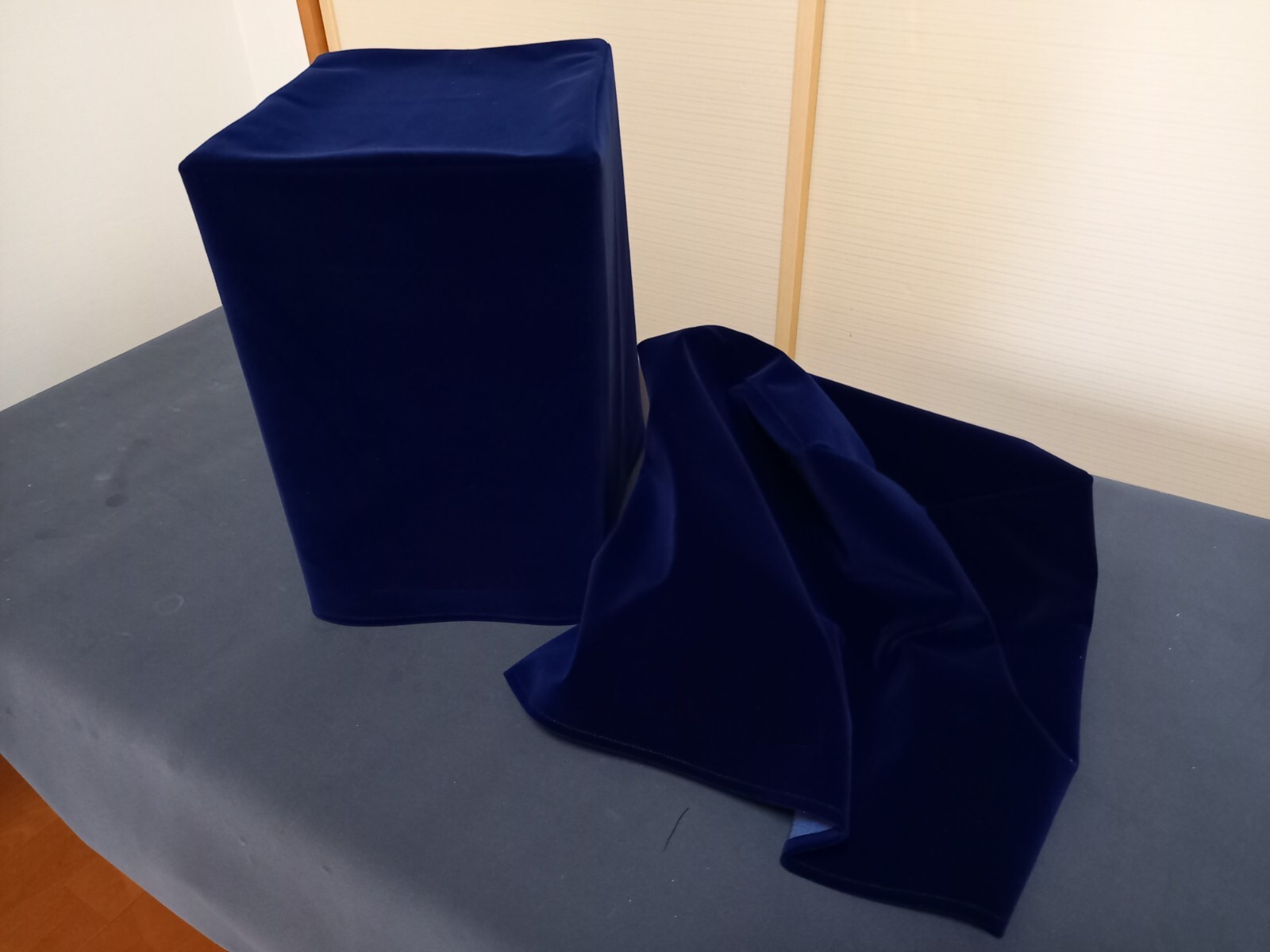 High-end speaker cover for ELAC Solano BS283 1pair made of velvet suede