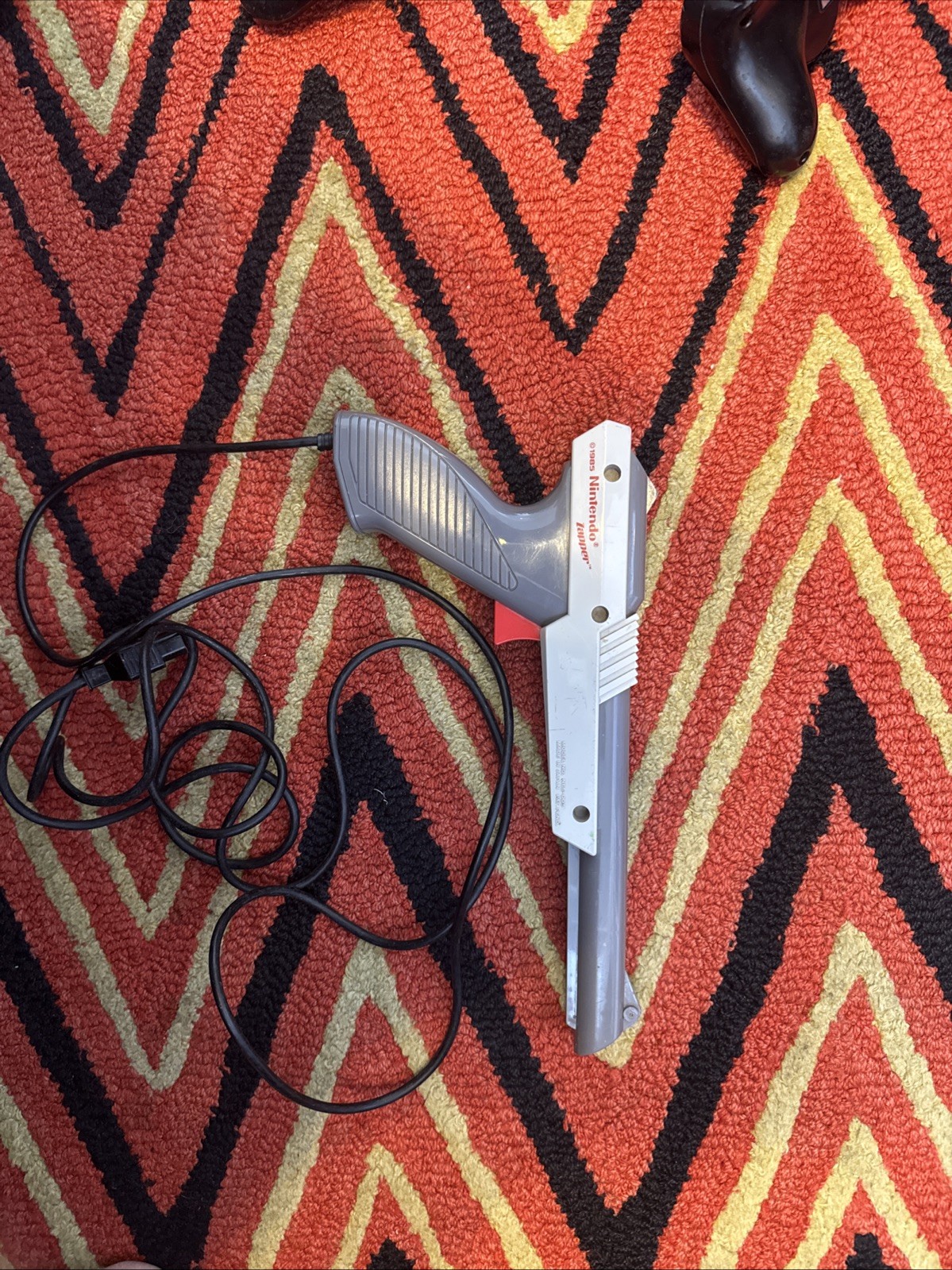 Nintendo NES Zapper Light Gun Gray Controller OEM Original 1985 Gray - FREE SHIP