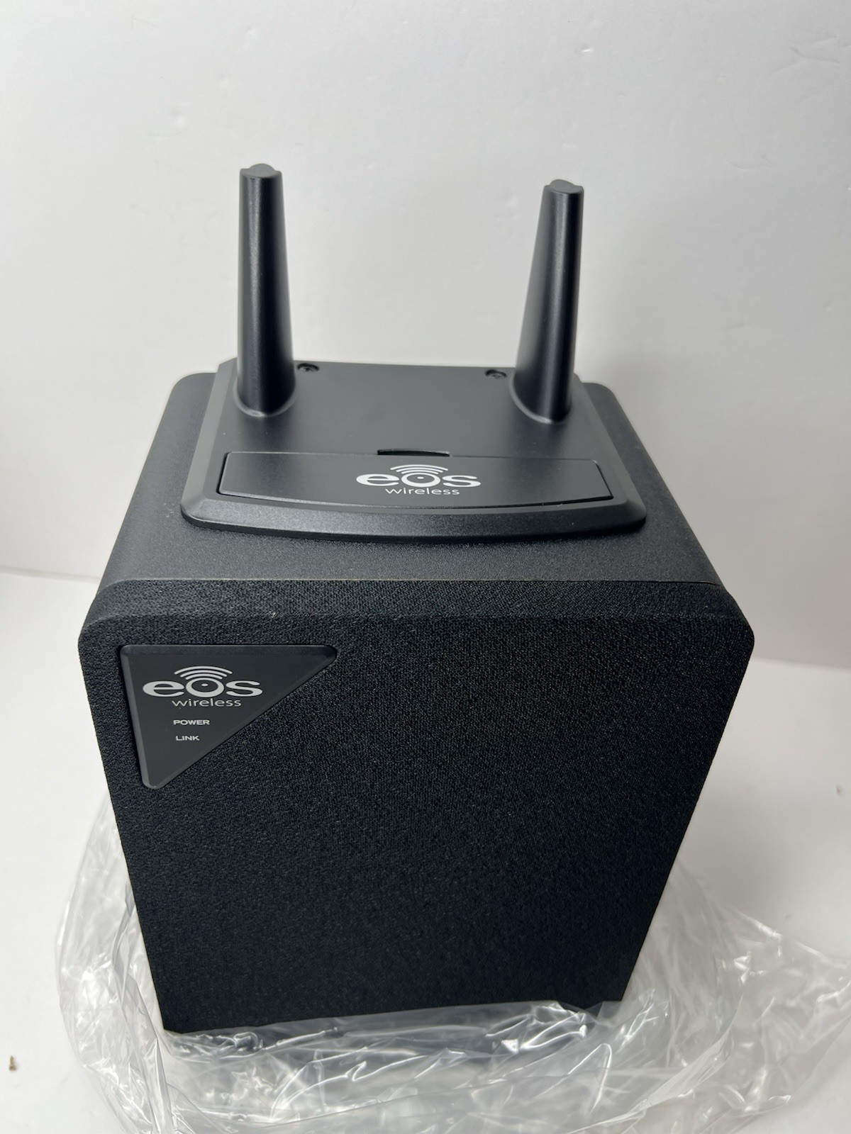 EOS EOSP-622 Commercial Dual Zone Wireless Speaker – Open Box