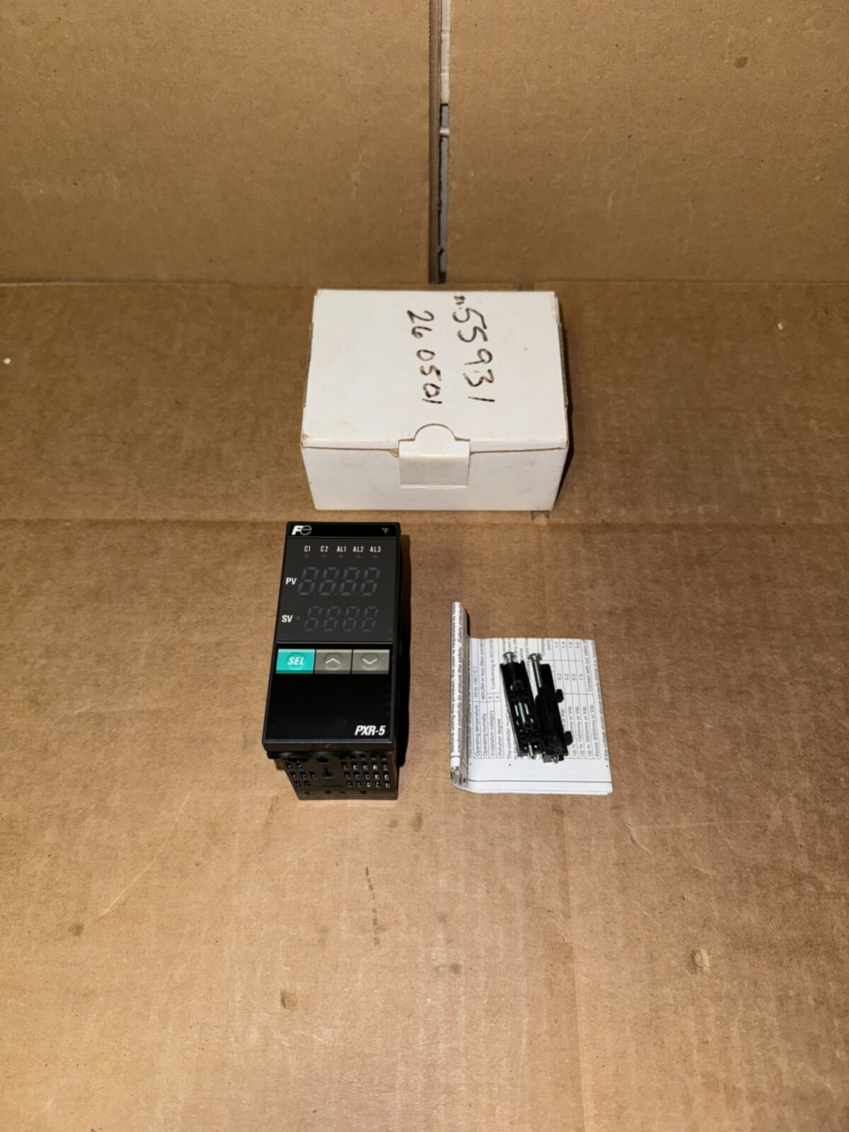 FUJI ELECTRIC PXR5-RCY1-GV0A1 TEMPERATURE CONTROLLER, NEW-OPEN BOX, MAKE OFFER!
