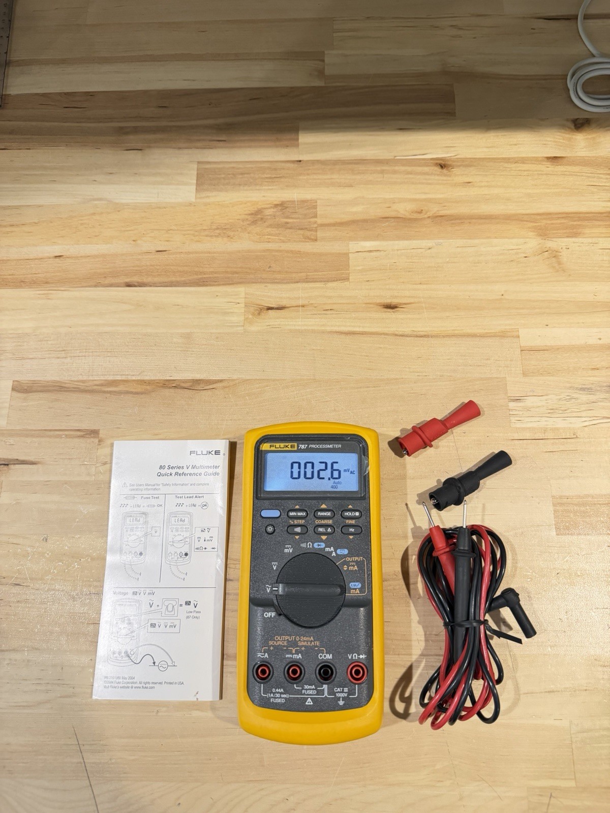 FLUKE 787 PROCESS METER W/ LEADS & BAG (EXCELLENT CONDITION)-FREE SHIPPING