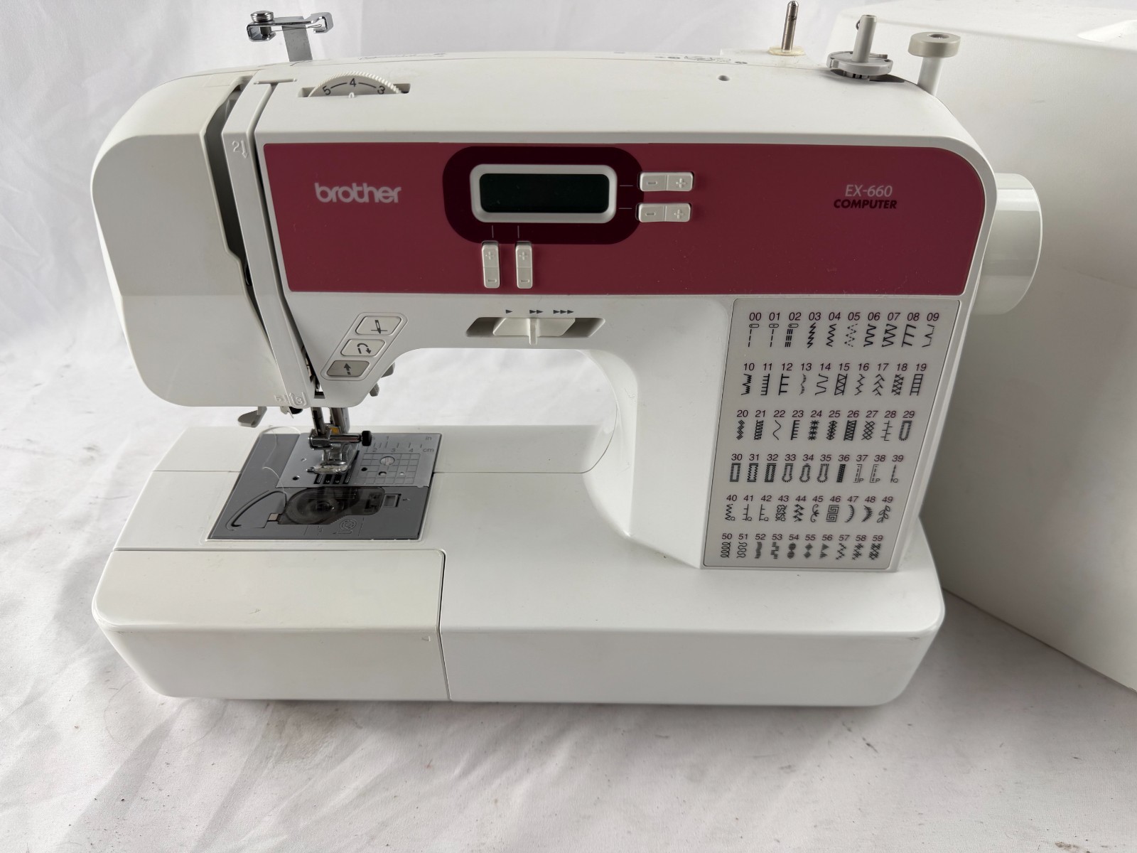 Brother Sewing Machine Model EX-660 Electric Crafting Tool Ref# U61675-J6G137215
