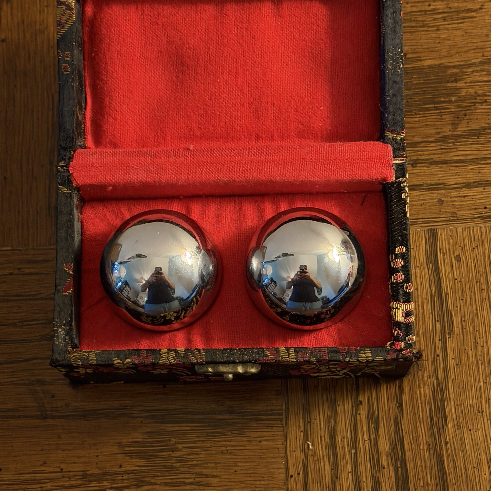 Vintage Chinese Baoding Balls – Chime/Stress Balls with Fabric Box