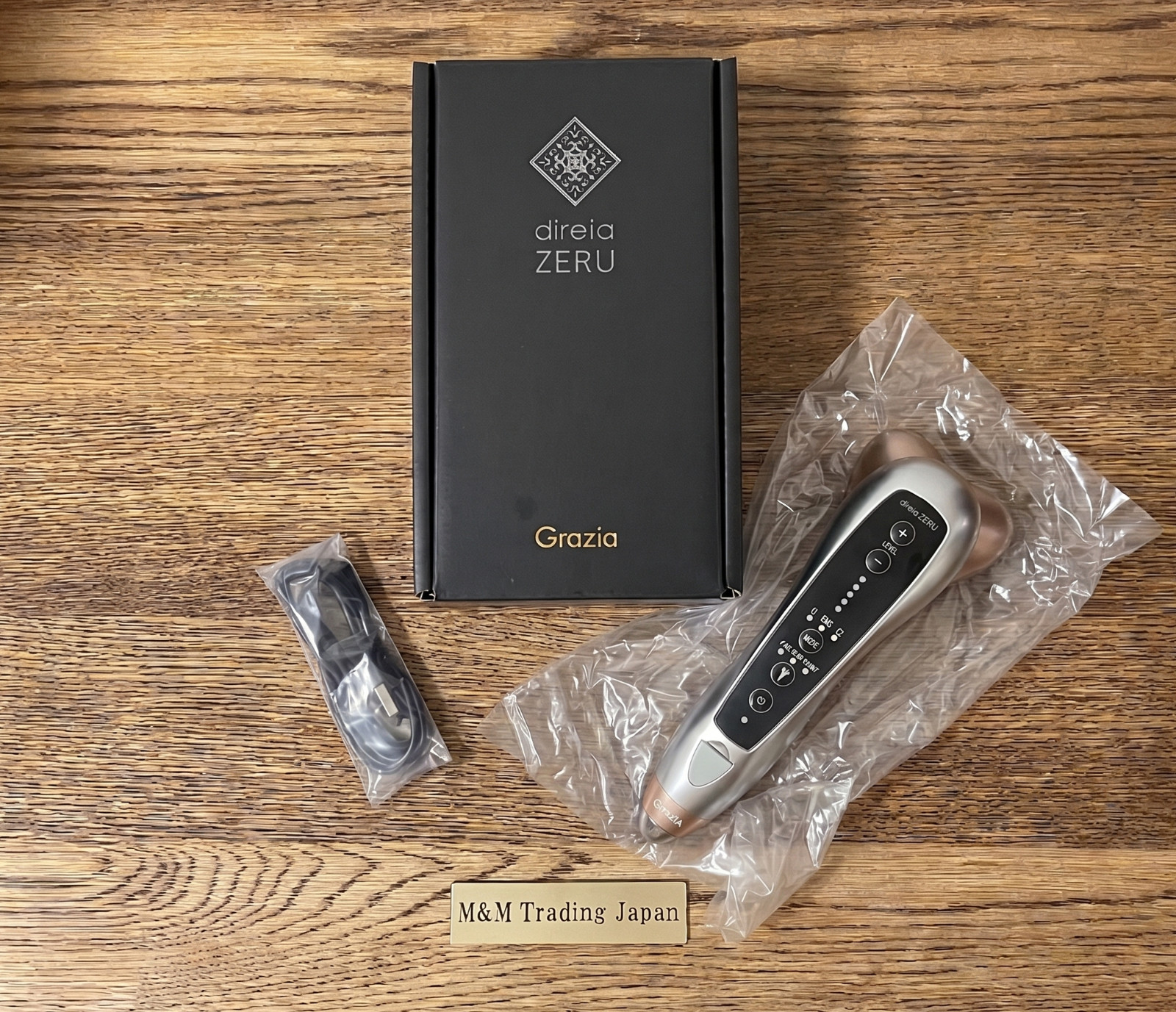 Direia ZERU Grazia EMS LED Beauty Device Face Head Care Made in Japan Tested