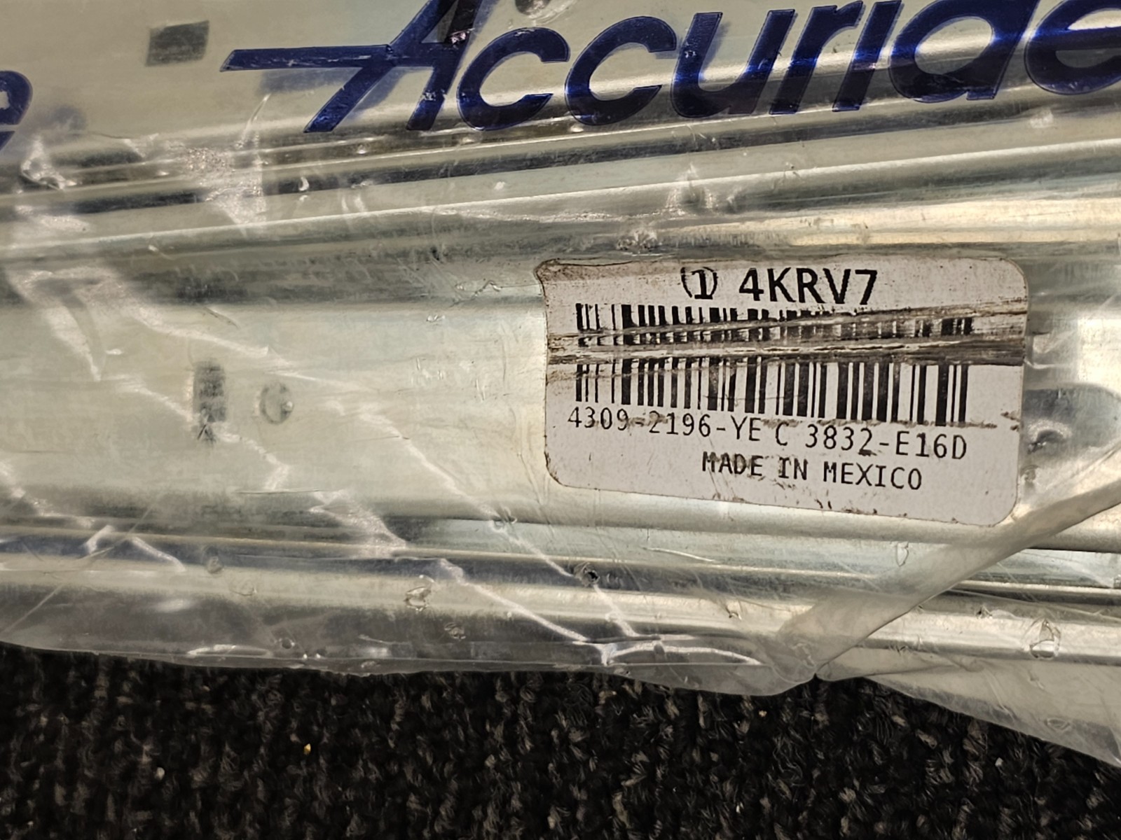 (QTY 2) Accuride C 3832-E16d Drawer Slide, Side/Bracket Mount, Full, Soft Close,