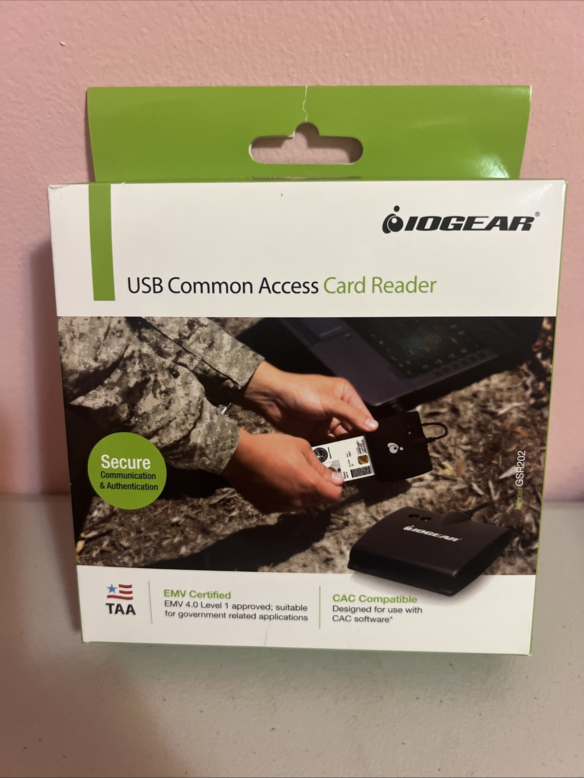 IOGEAR Smart Universal Portable USB Common Access Card Reader GSR202 NEW SEALED