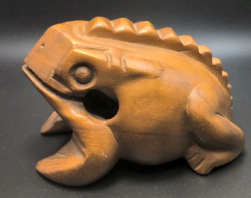 Vintage Hand Carved Wooden Croaking Frog Percussion Instrument No Stick 4" B407