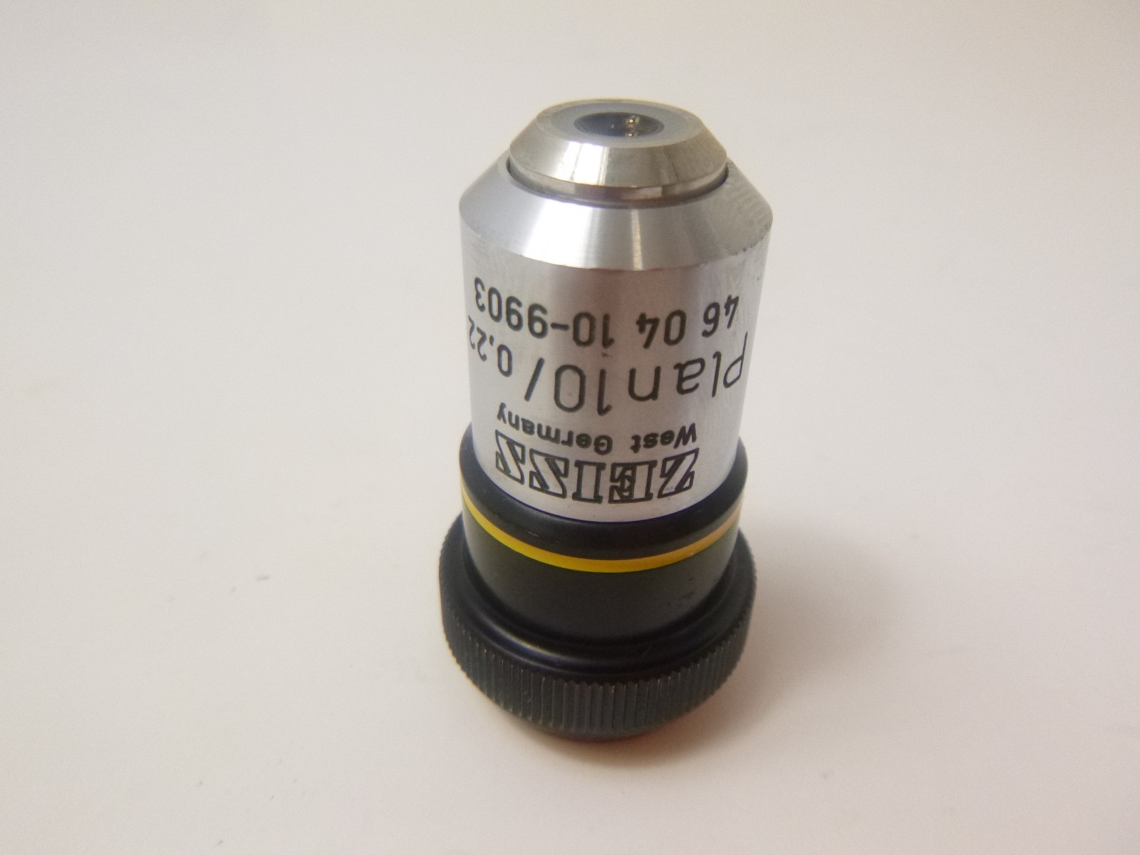 Carl Zeiss 46 04 10 - 9903 Microscope Lens Objective Plan 10x 10/0.22 (160/-)