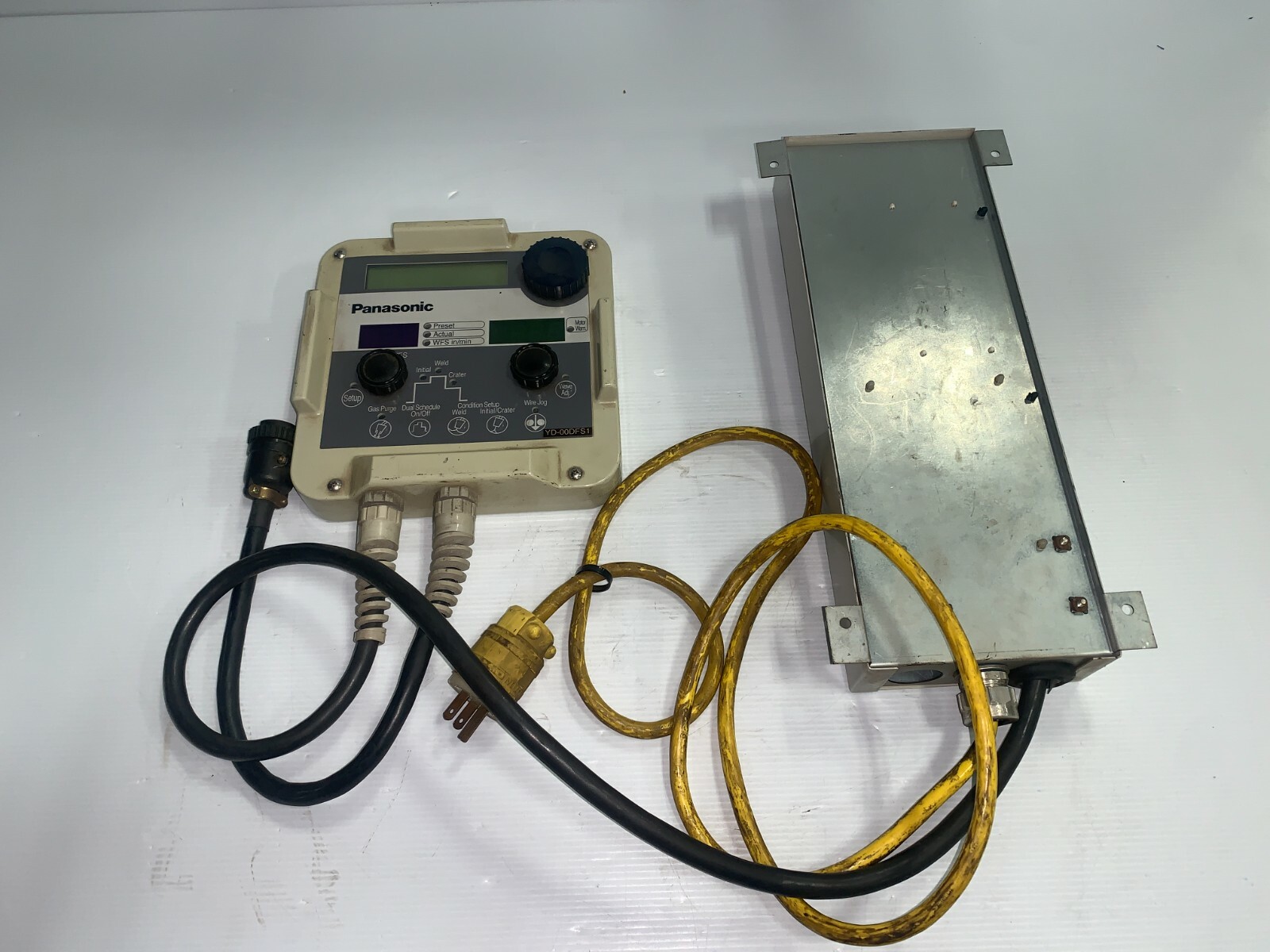Panasonic Remote Weld Controller # YD-00DFS1 w/#YX-CB011 Interfacre