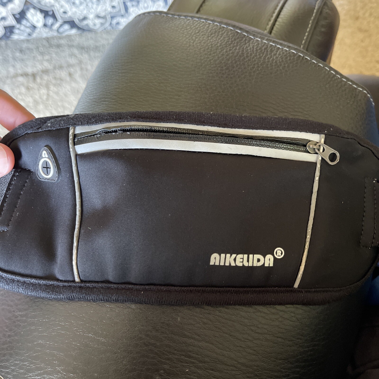 AIKELIDA Running Belt Fitness Belt Waist Pack Used CLEAN No Issues Fanny Pack