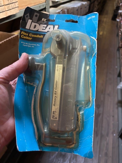 35-780 IDEAL