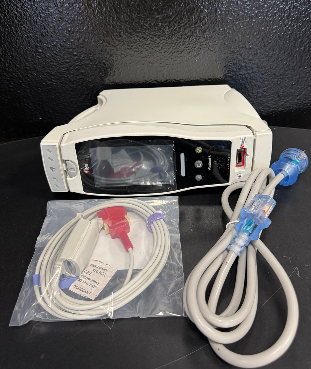 Masimo Radical 7 Rainbow Pulse Oximeter with New Accessories-Refurbished