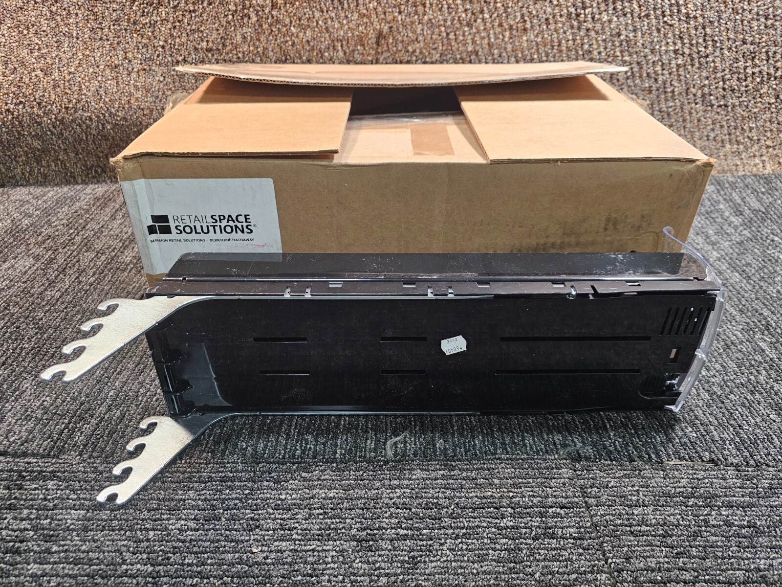 (QTY 6) Retail Space Solutions 260518V Space Grid II  Vap Lens 5 x 18 Tray