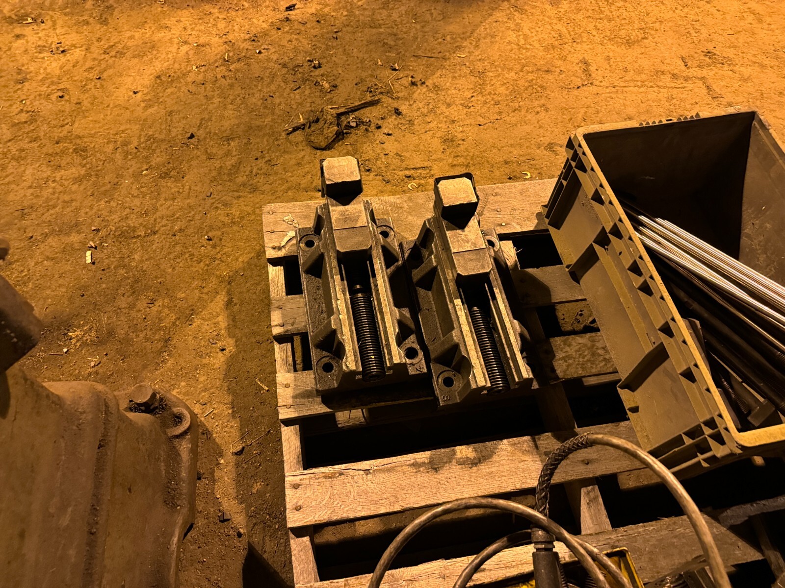 Machine Jaws 6" Bolt Center