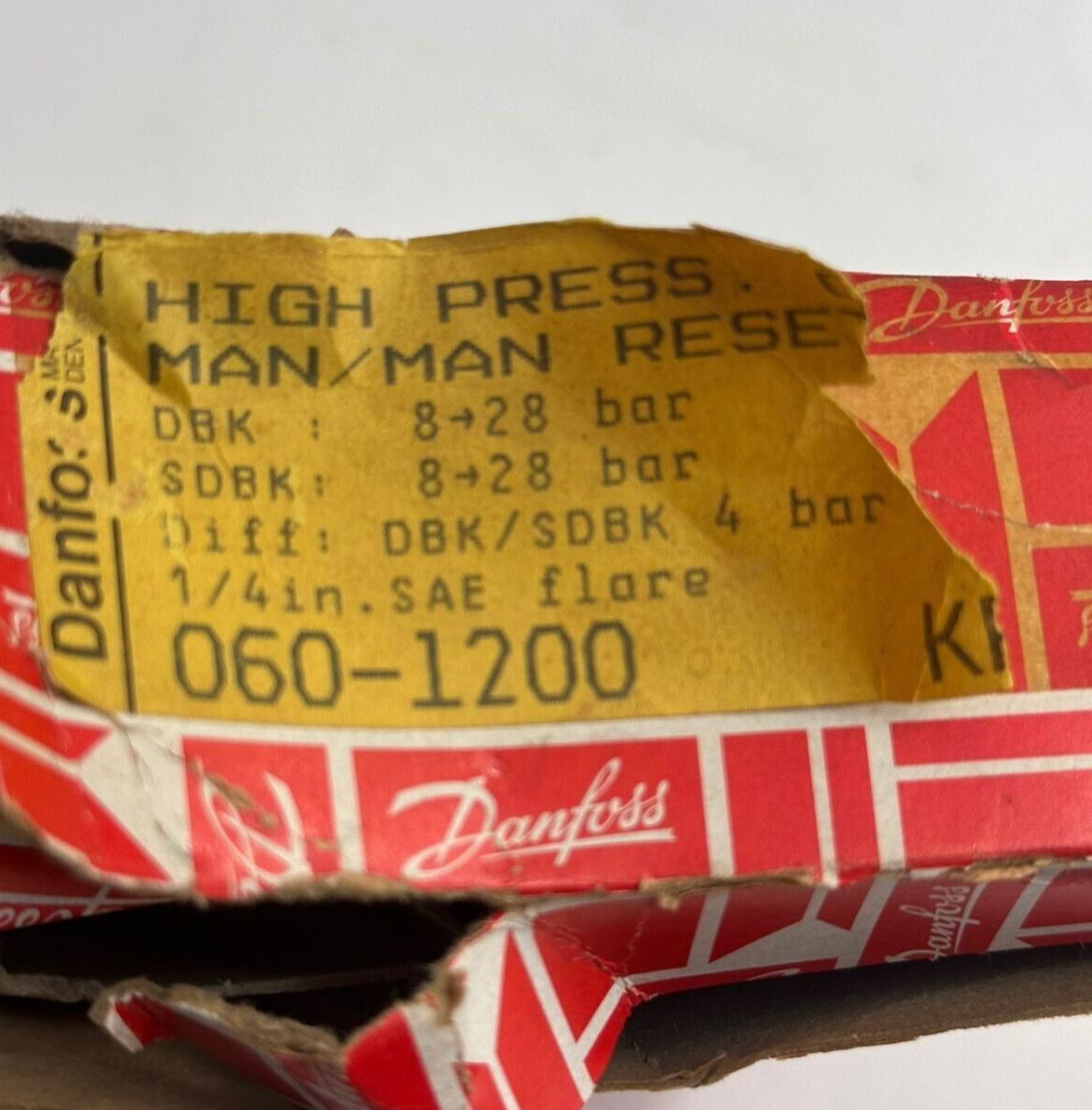 Pressure switch Danfoss KP 7BS M/M 060-1200