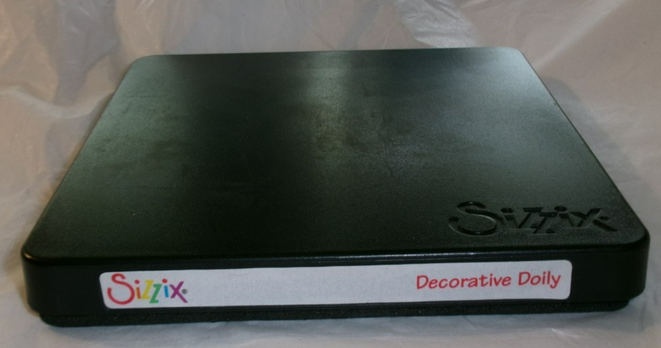 Sizzix Bigz Die DECORATIVE DOILY  Die Only #656186