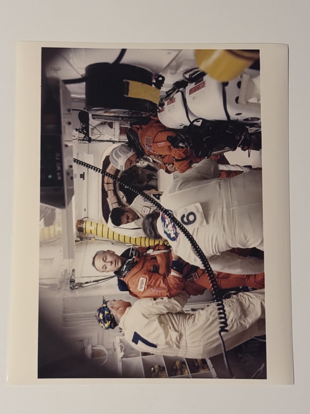 NASA STS-64 Carl Meade Assisted Into Discovery White Room Press Photo