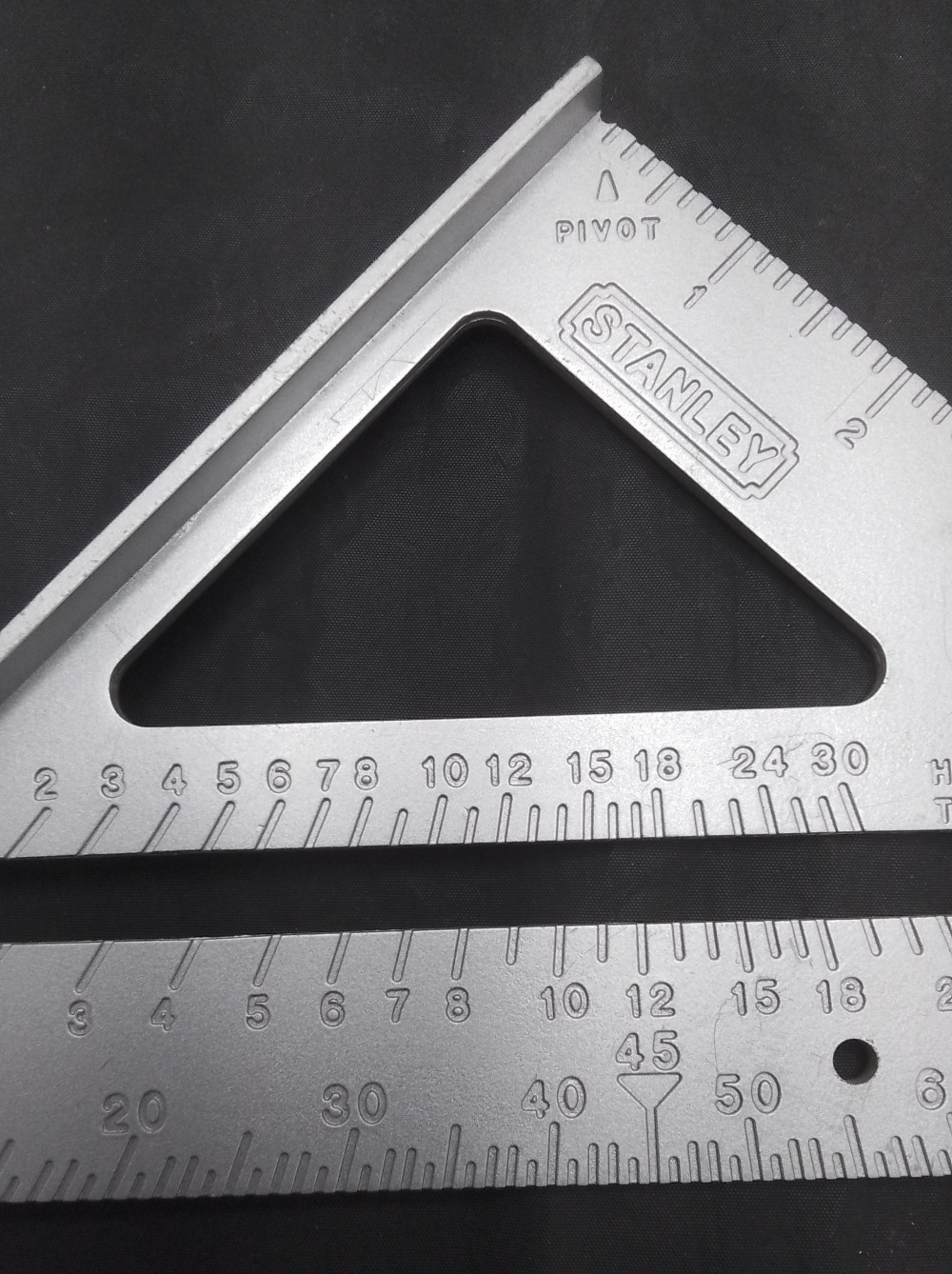 STANLEY 7'' Quick Square Layout Tool – Durable for Carpentry & Framing