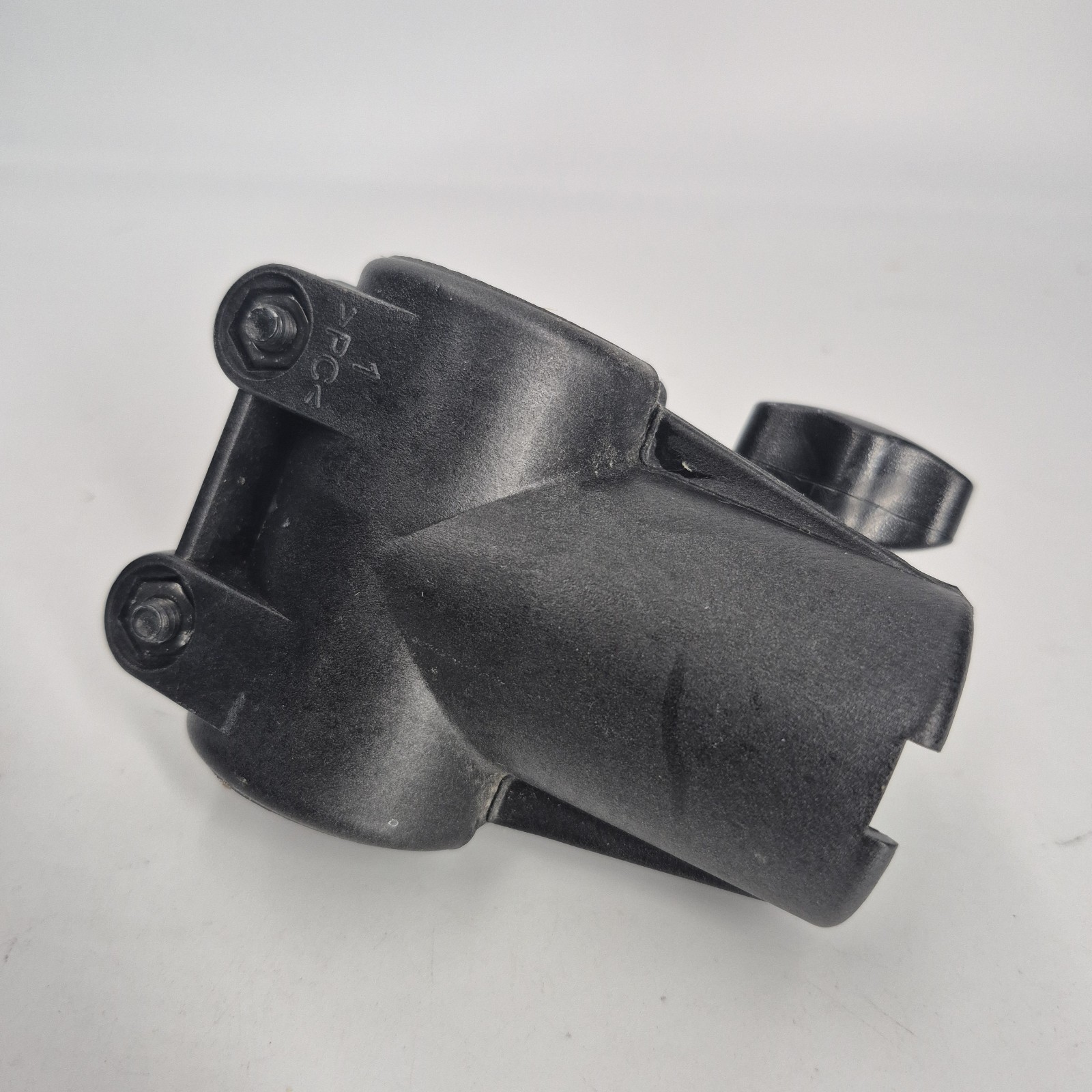 Yamaha T-Clamp / Joint Rack Pipe Holder Assembly DTX