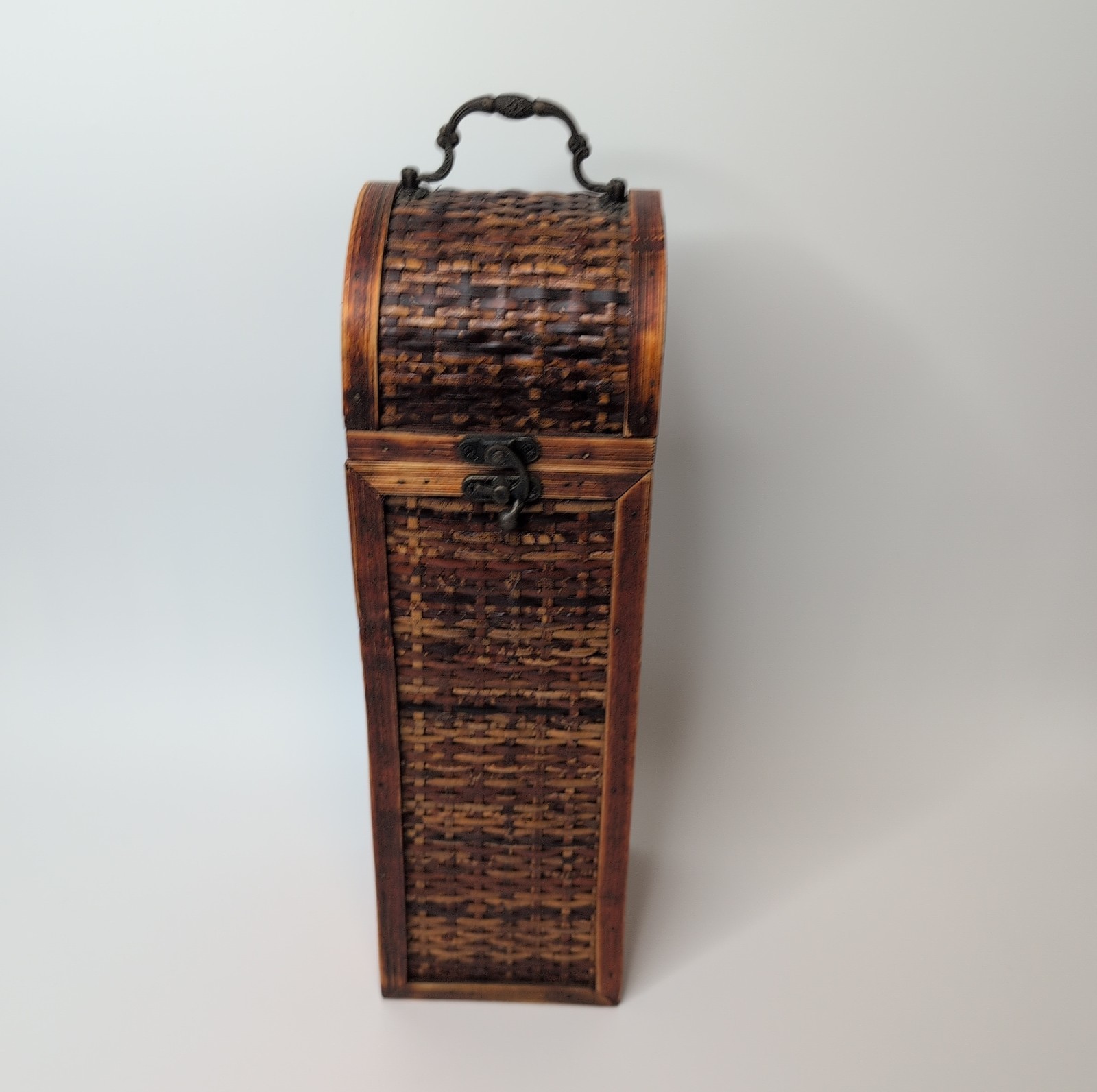 Vintage Wood Wicker Wine Basket
