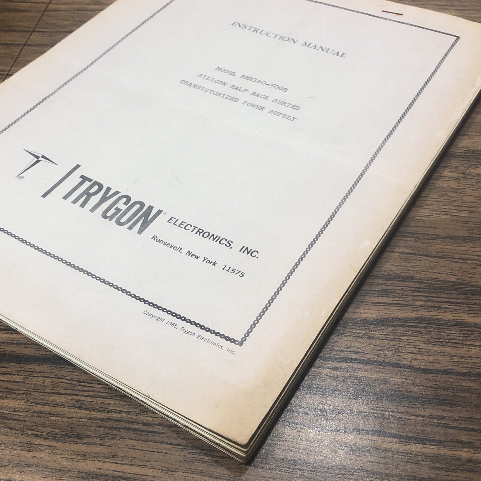 Trygon Electronics Instruction Manual SHR160-500B Transistorized Power Supply