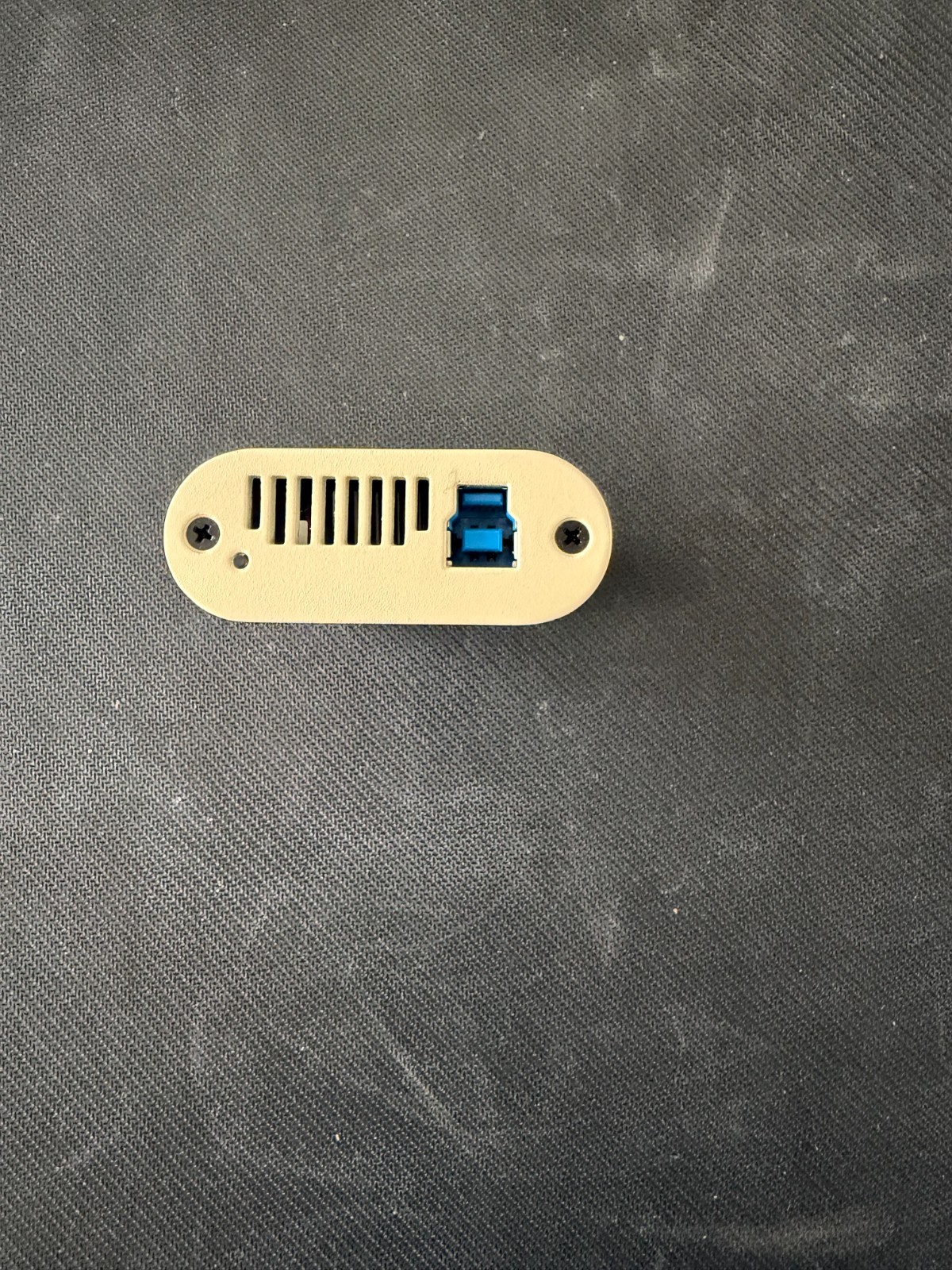 AV.IO 4K EPIPHAN VIDEO USED IN GOOD CONDITION