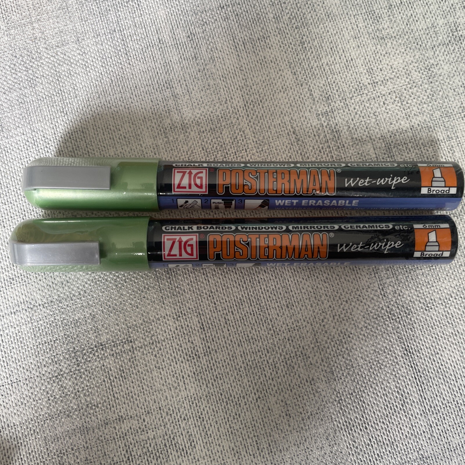 Green Chalk Pens, Pack 2, Zig Posterman Wet-wipe Erasable Broad 6mm nib