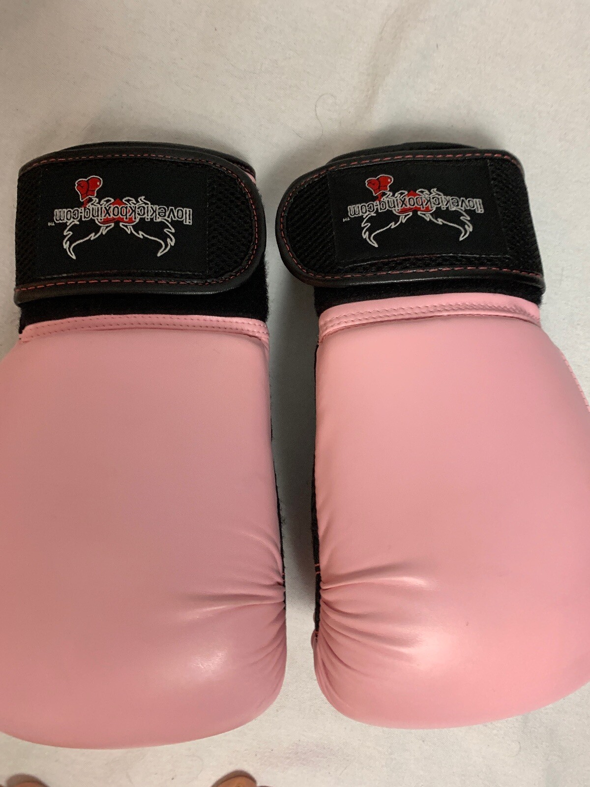 Century I LOVE KICKBOXING Boxing & Kickboxing PINK Sparring Gloves Size M